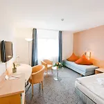 호텔 Scheffelhoehe 4*
