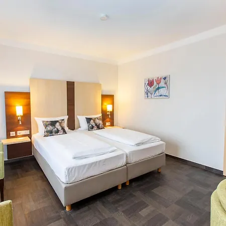 Scheffelhöhe 4* Bruchsal
